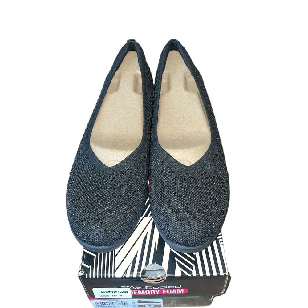 Skechers black beaded air cooled memory foam slip on flat shoes size 8